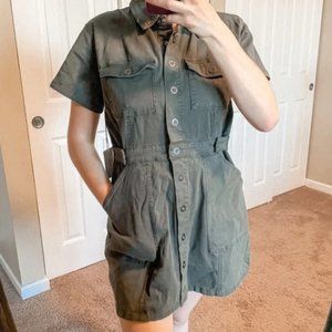 Good American The Utility Dress in Olive Green